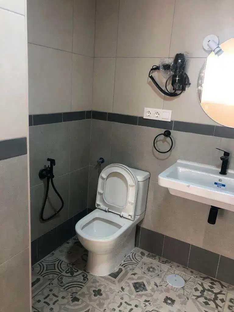 Badezimmer von Gebäude zum Verkauf in Elche / Elx
