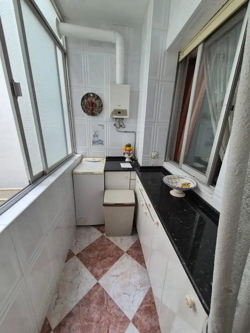 Cocina de Piso en venta en San Fernando con Trastero y Balcón
