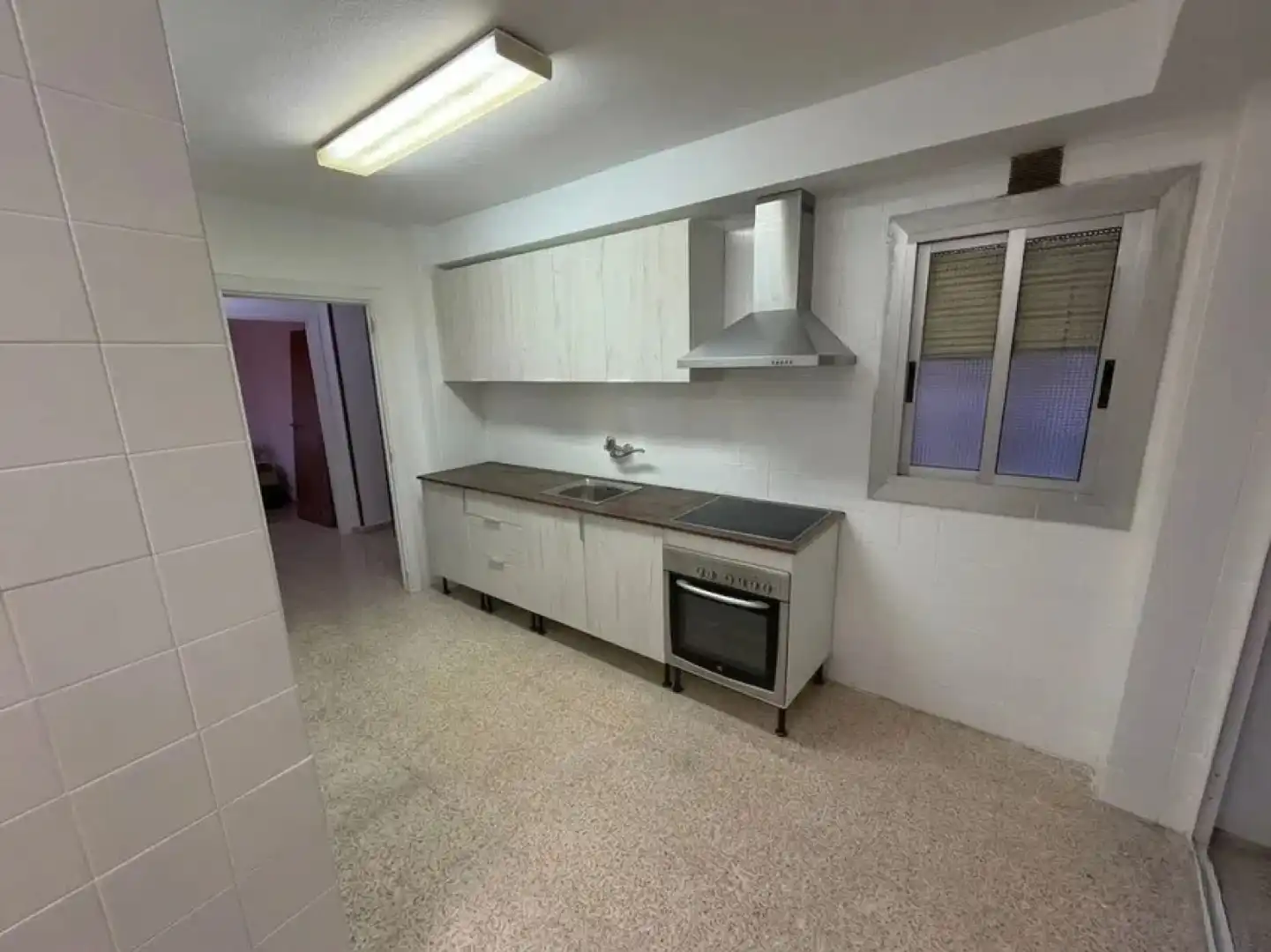 Cuina de Pis de lloguer en Alicante / Alacant amb Forn i Balcó