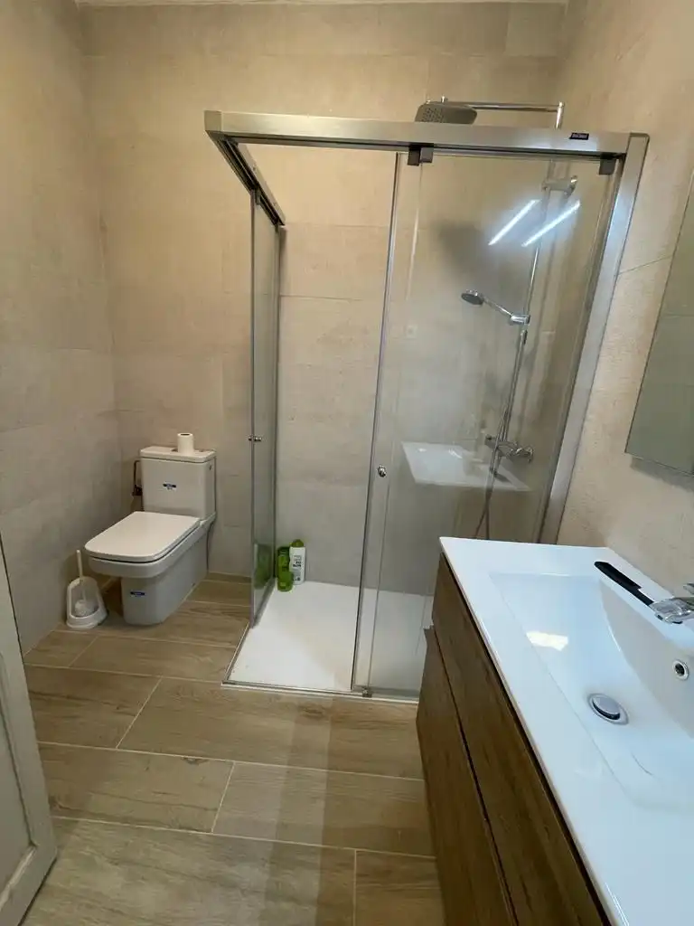 Baño de Casa adosada en venta en Tàrrega con Calefacción, Jardín privado y Terraza