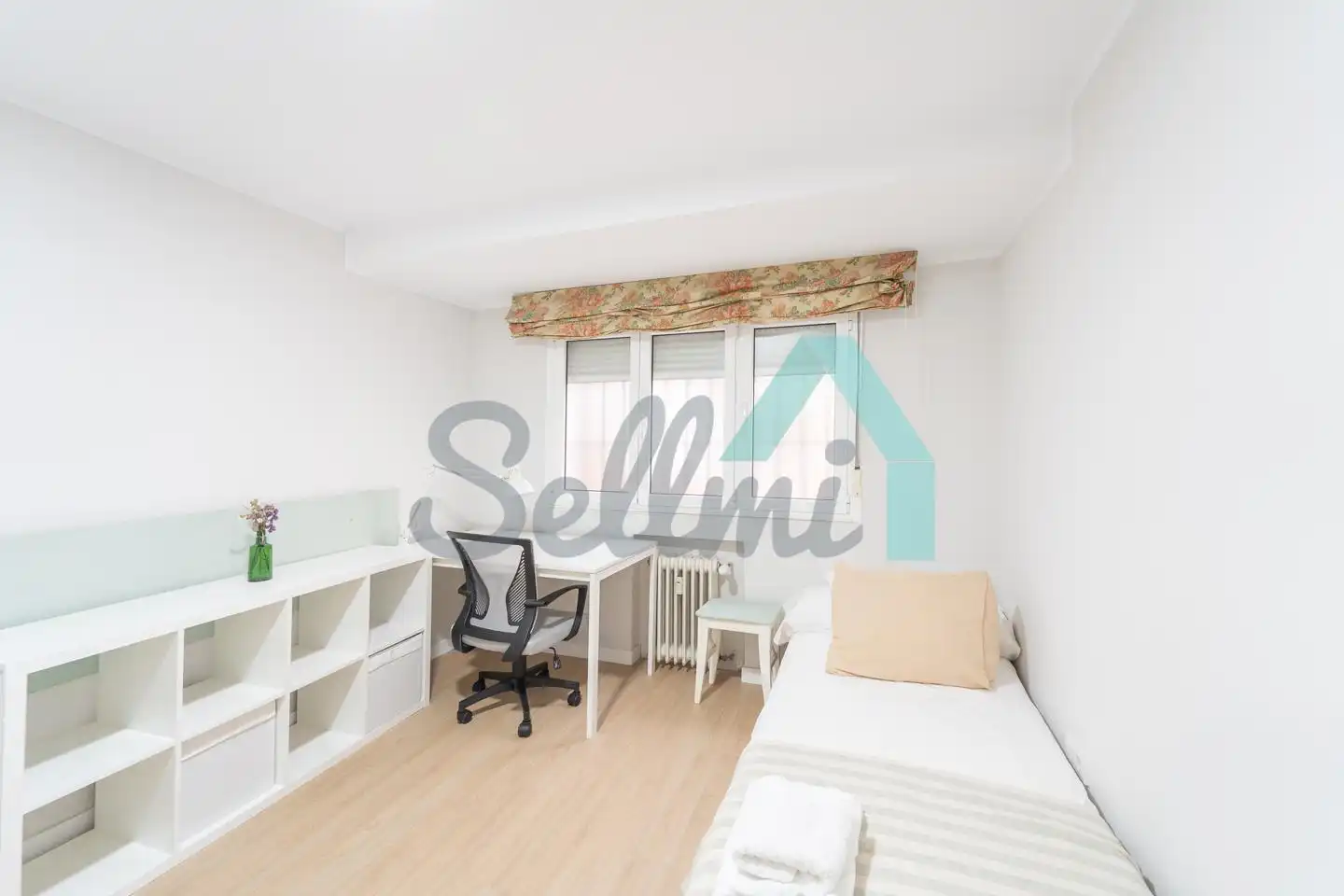 Flat for rent in Jerónimo Ibrán, Milán - Pumarín