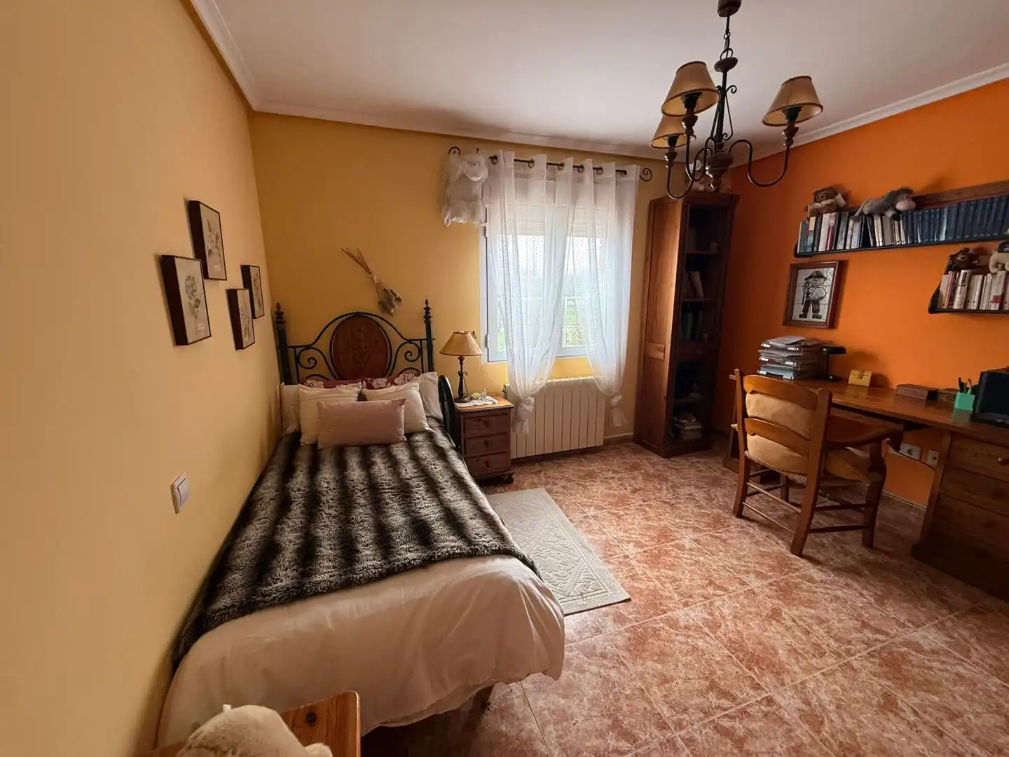 Casa o xalet en venda a OCEANO PACIFICO, Miraflores de la Sierra