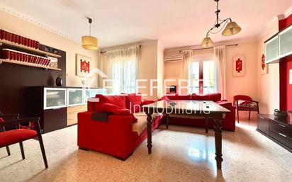 Single-family semi-detached for sale in Zona de la Vega