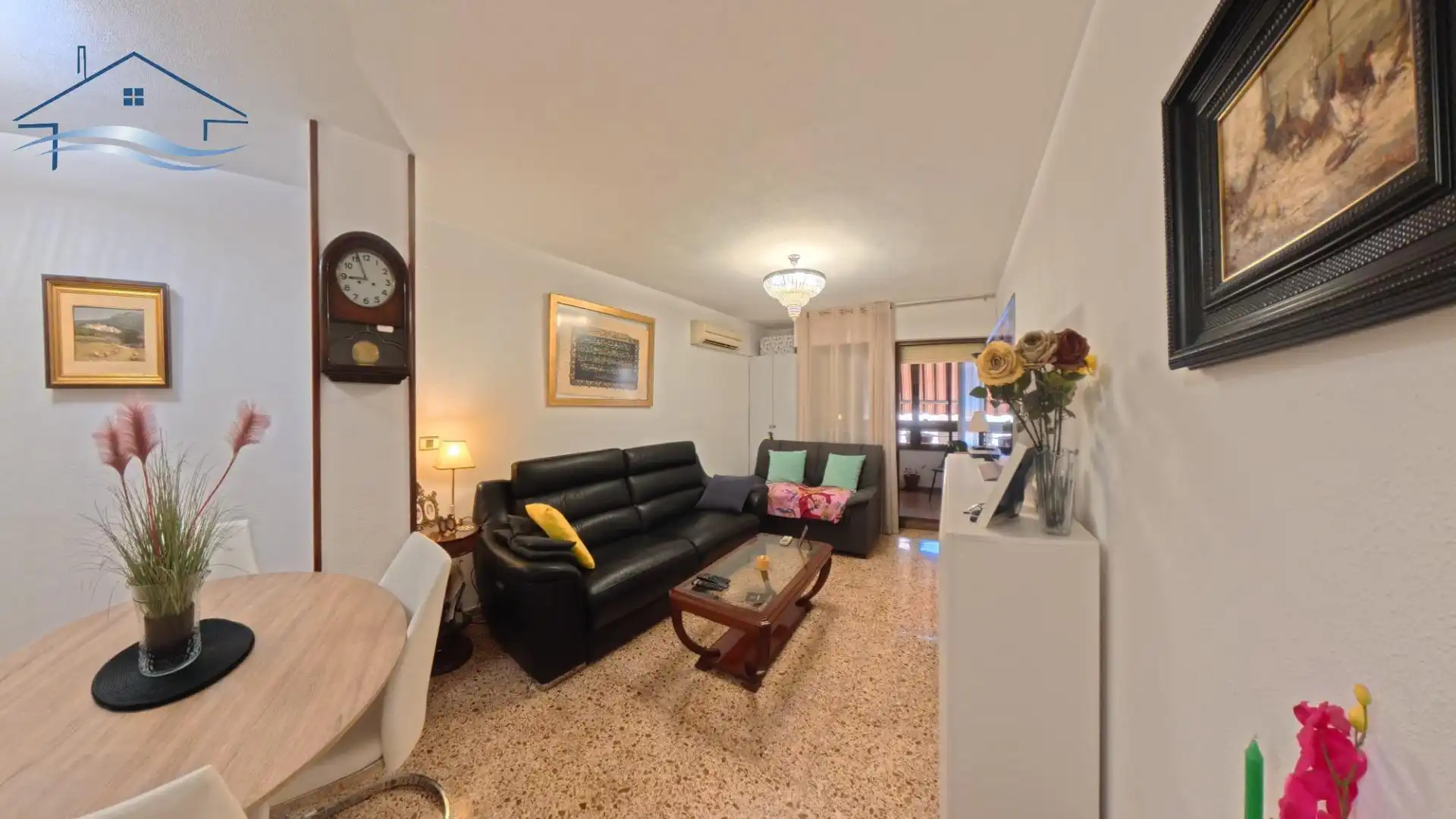 Sala d'estar de Pis en venda en Alicante / Alacant amb Aire condicionat, Calefacció i Parquet