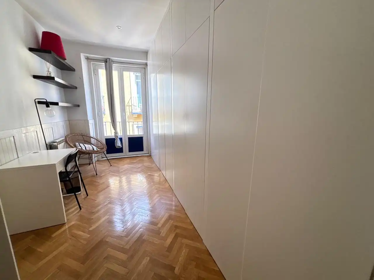 Habitación de Piso de alquiler en Madrid con Aire acondicionado, Terraza y Amueblado