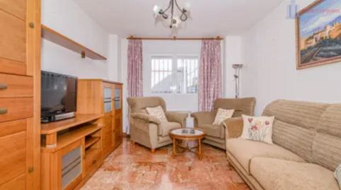 Foto 4 de Piso en venta en Martin Perez de Ayala, 1, Castaño - Mirasierra, Granada Capital