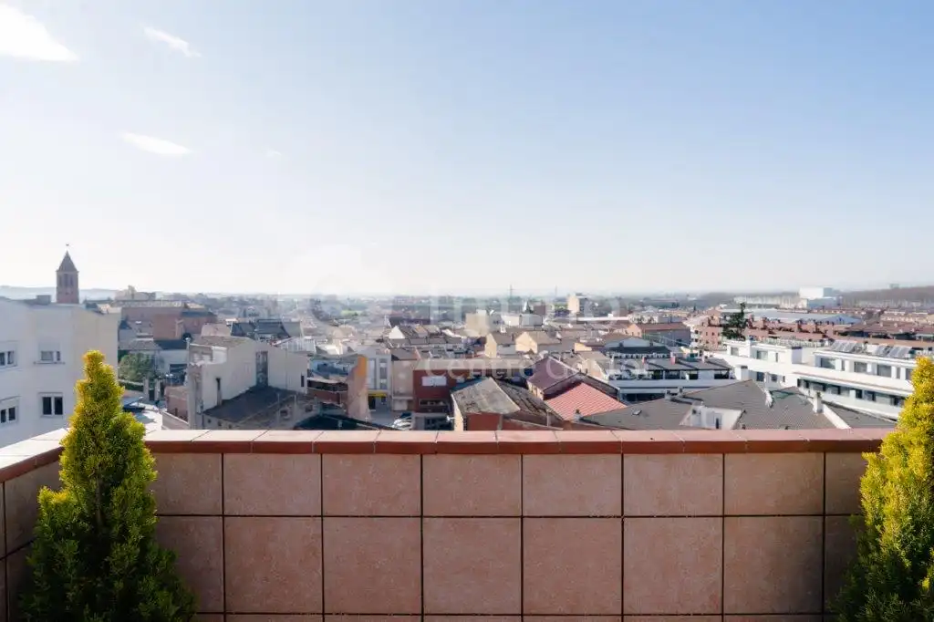 Vista exterior de Dúplex de alquiler en Mollerussa con Aire acondicionado, Calefacción y Parquet