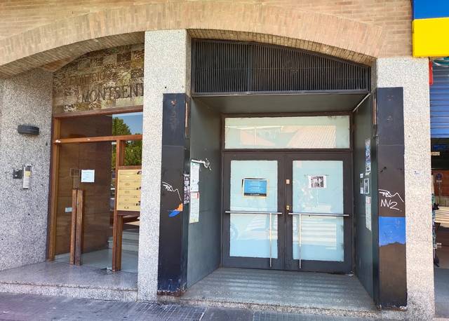 Local comercial en Alquiler en C/ Jaume I en Montcada Centre - La Ribera