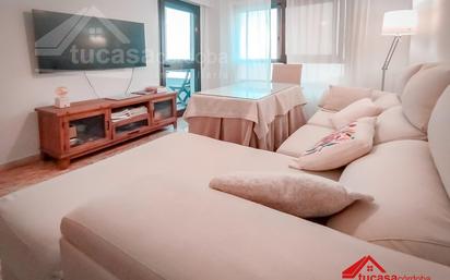 Living room of Flat for sale in  Córdoba Capital  with Air Conditioner, Parquet flooring and Terrace