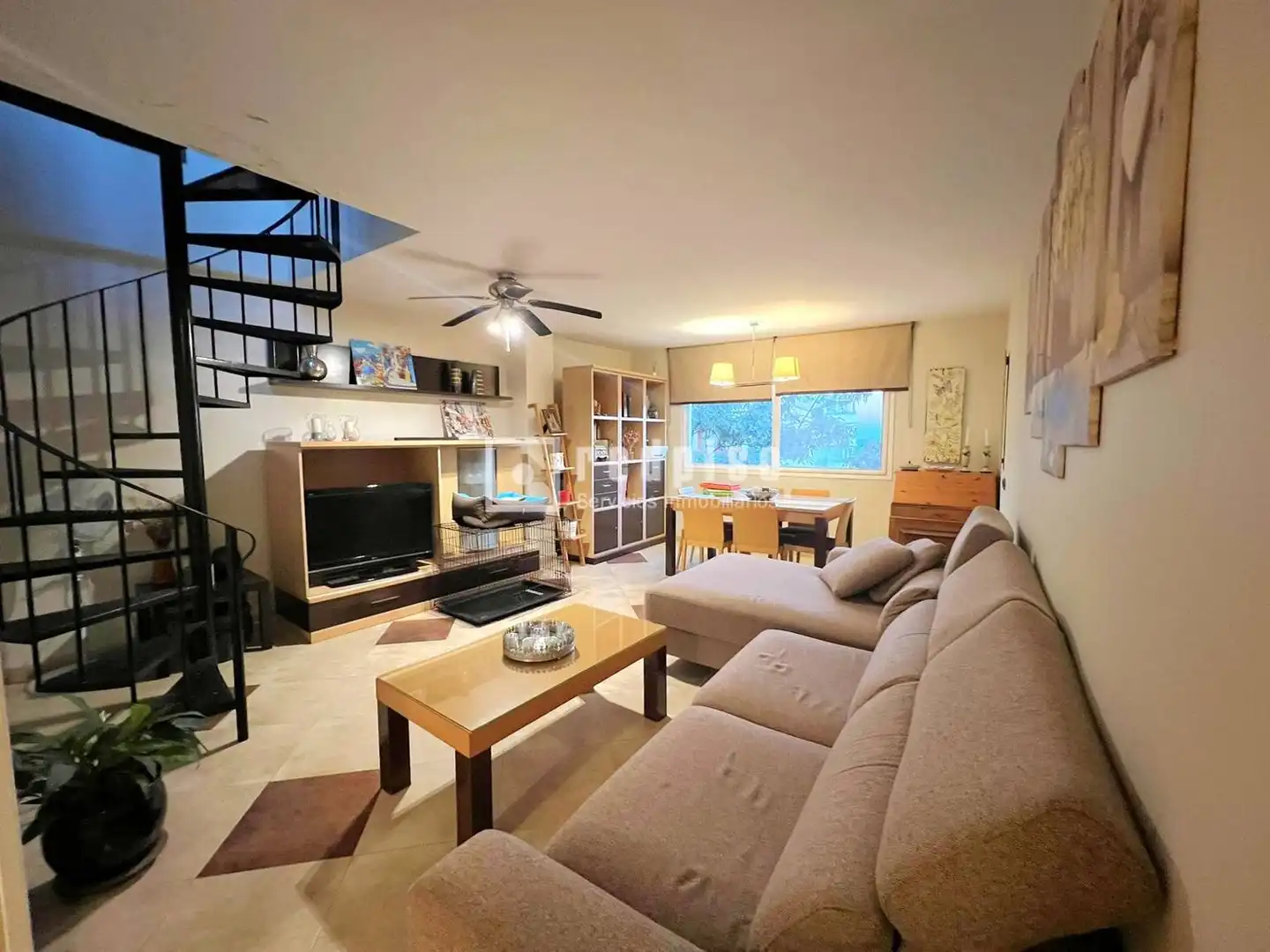 Wohnzimmer von Dachboden zum Verkauf in Torremolinos mit Klimaanlage, Heizung und Privatgarten