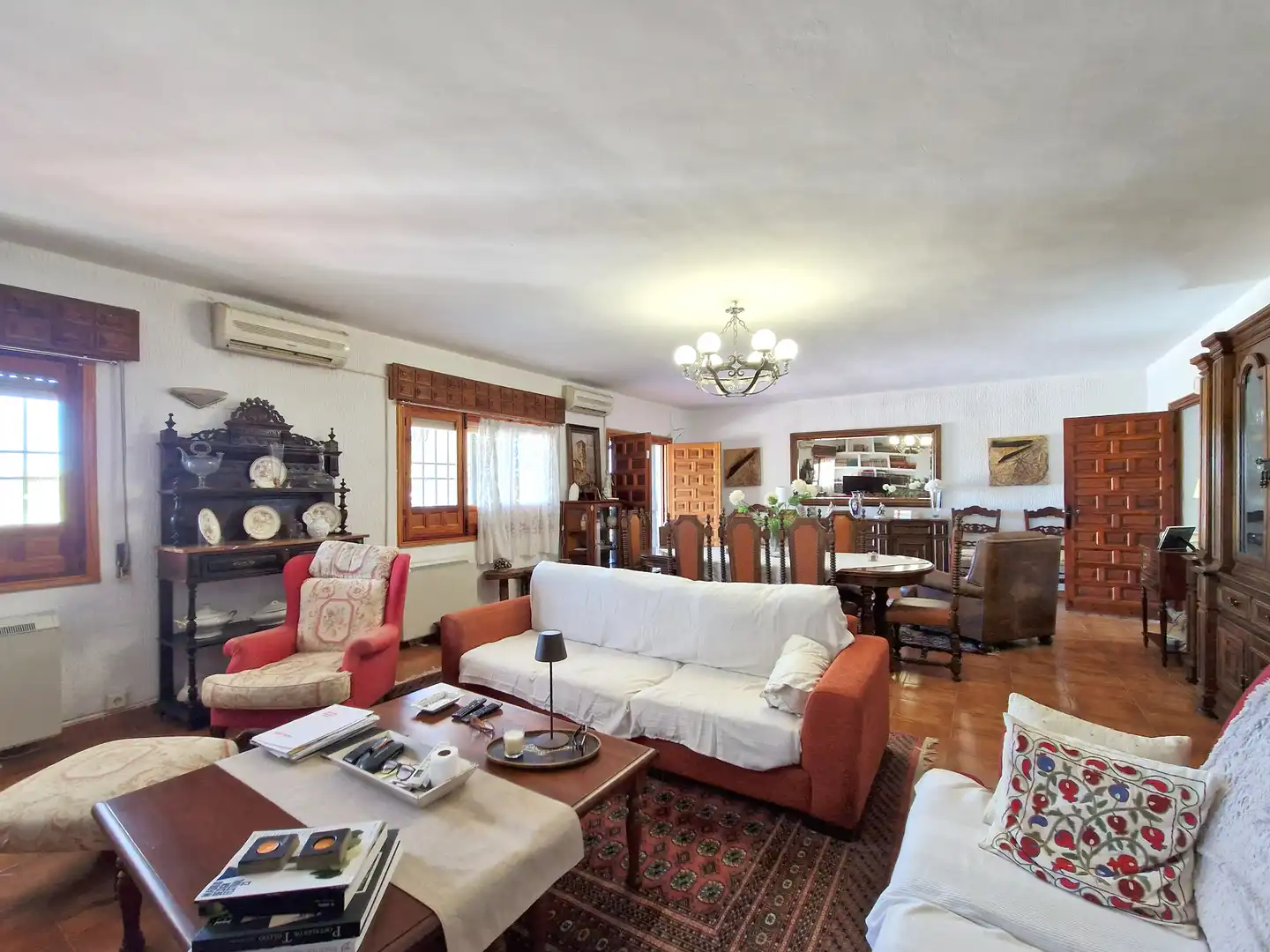 Sala de estar de Finca rústica en venta en Toledo con Aire acondicionado, Calefacción y Jardín privado