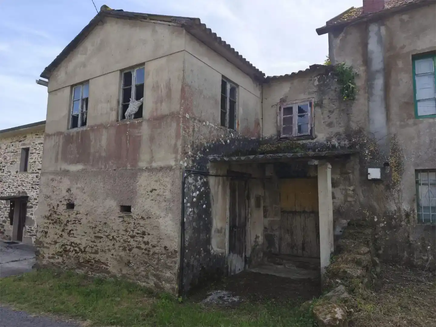 Vista exterior de Piso en venta en Miño