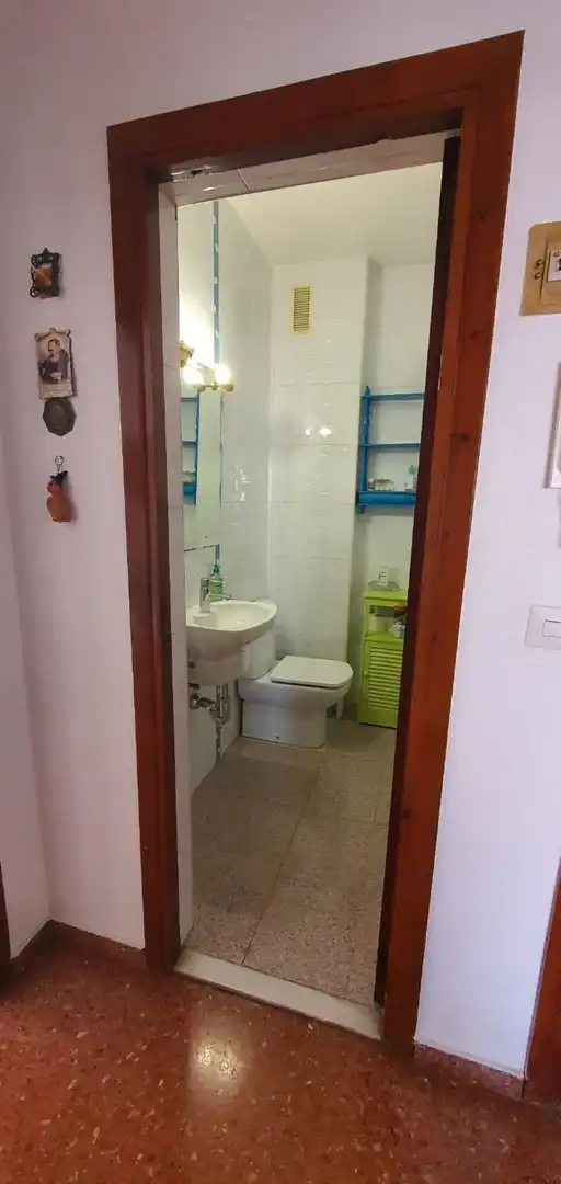 Baño de Piso en venta en Almería con Aire acondicionado, Calefacción y Terraza