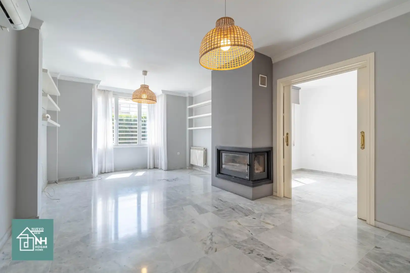 Casa a schiera con piscina in vendita a LEVANTE (C.A. II), imagen 2