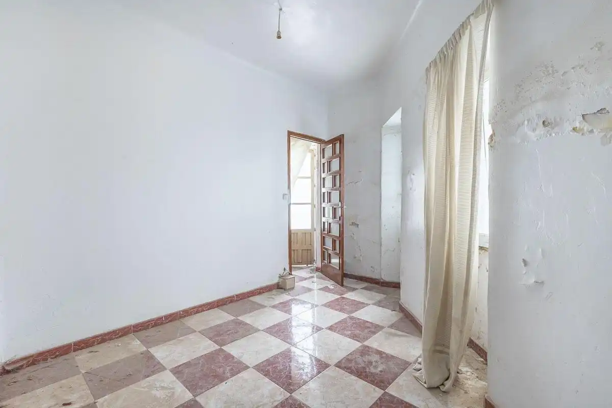 Planta baja en venta en Crta. De la Sierra