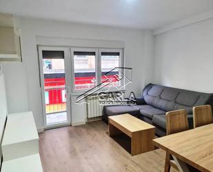 Sala d'estar de Pis de lloguer en Salamanca Capital amb Calefacció, Terrassa i Moblat