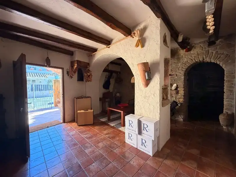 Houses for sale in Mont-ras  with Air Conditioner, Heating and Private garden