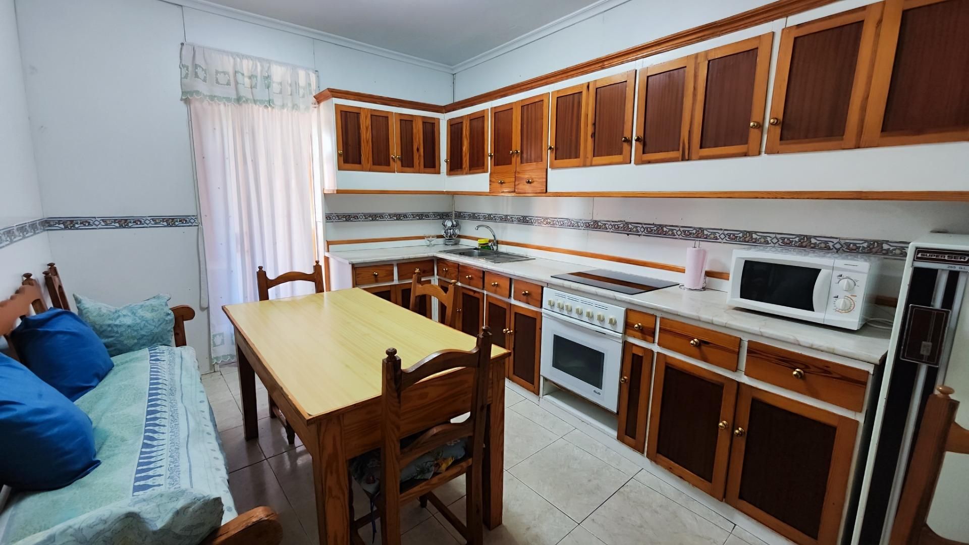 Cocina de Casa o chalet en venta en León Capital  con Calefacción