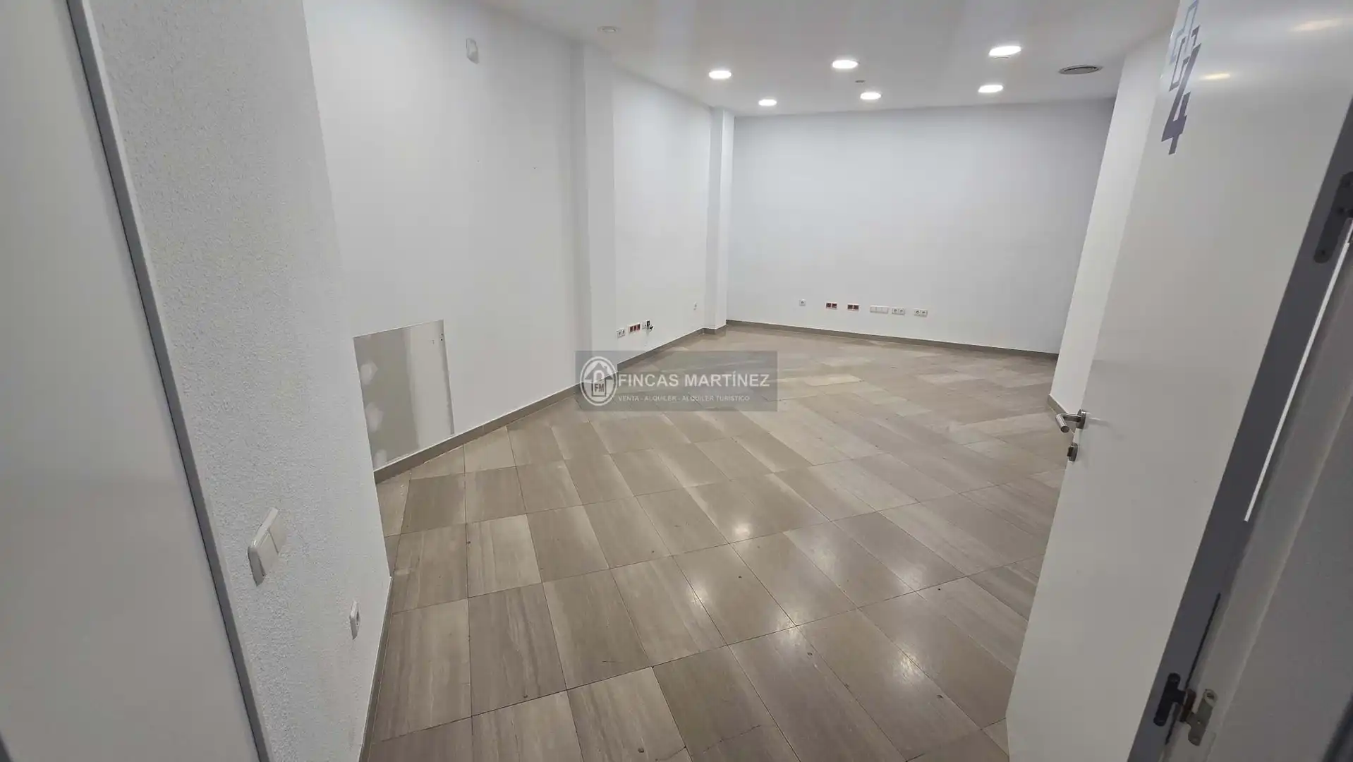 Local comercial en venda a paseo de la salle, imagen 6