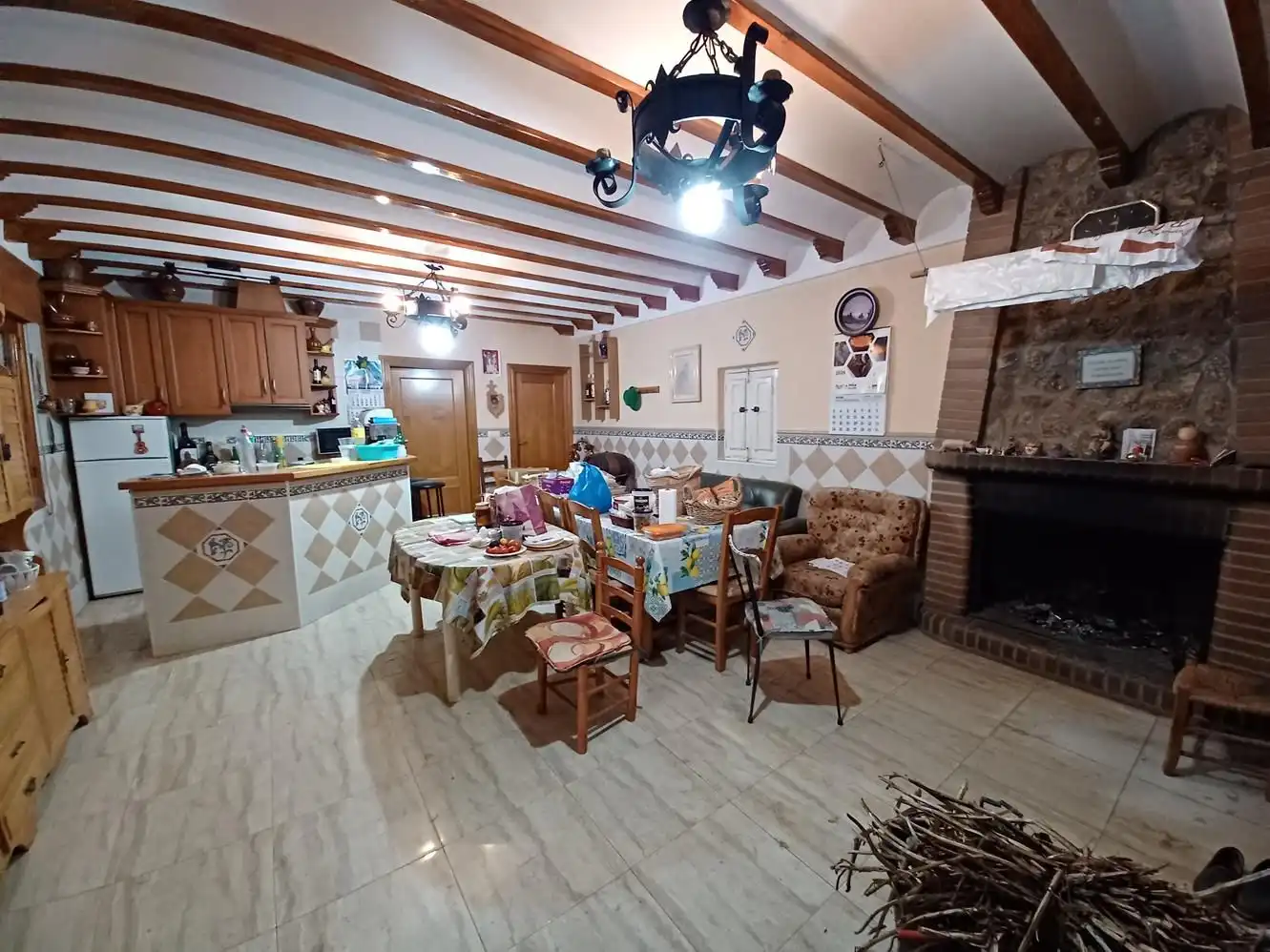 Casa rústica amb jardí en venda a La Roda, imagen 3