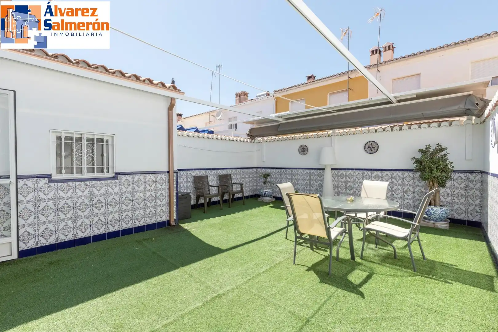 Maison mitoyenne à vendre à Calle DOLORES IBARRURI