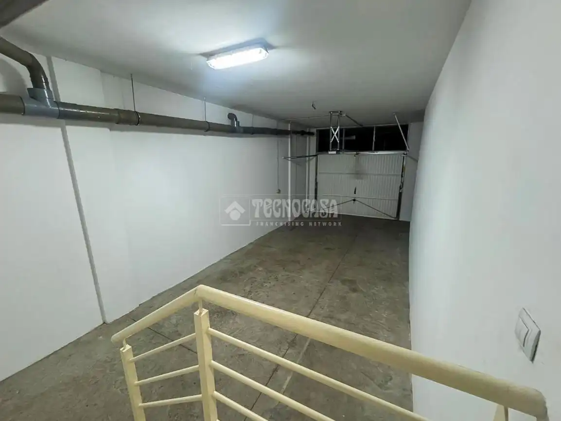 Casa adosada en venta en El Rosario