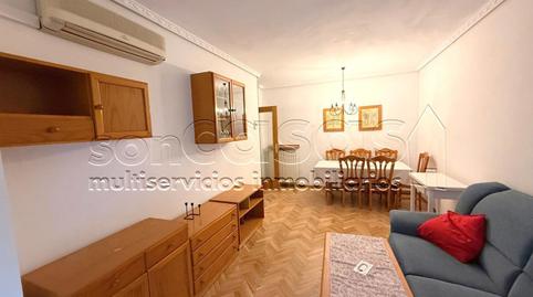 Foto 3 de Piso de alquiler en General, Casco Histórico de Barajas,  Madrid Capital