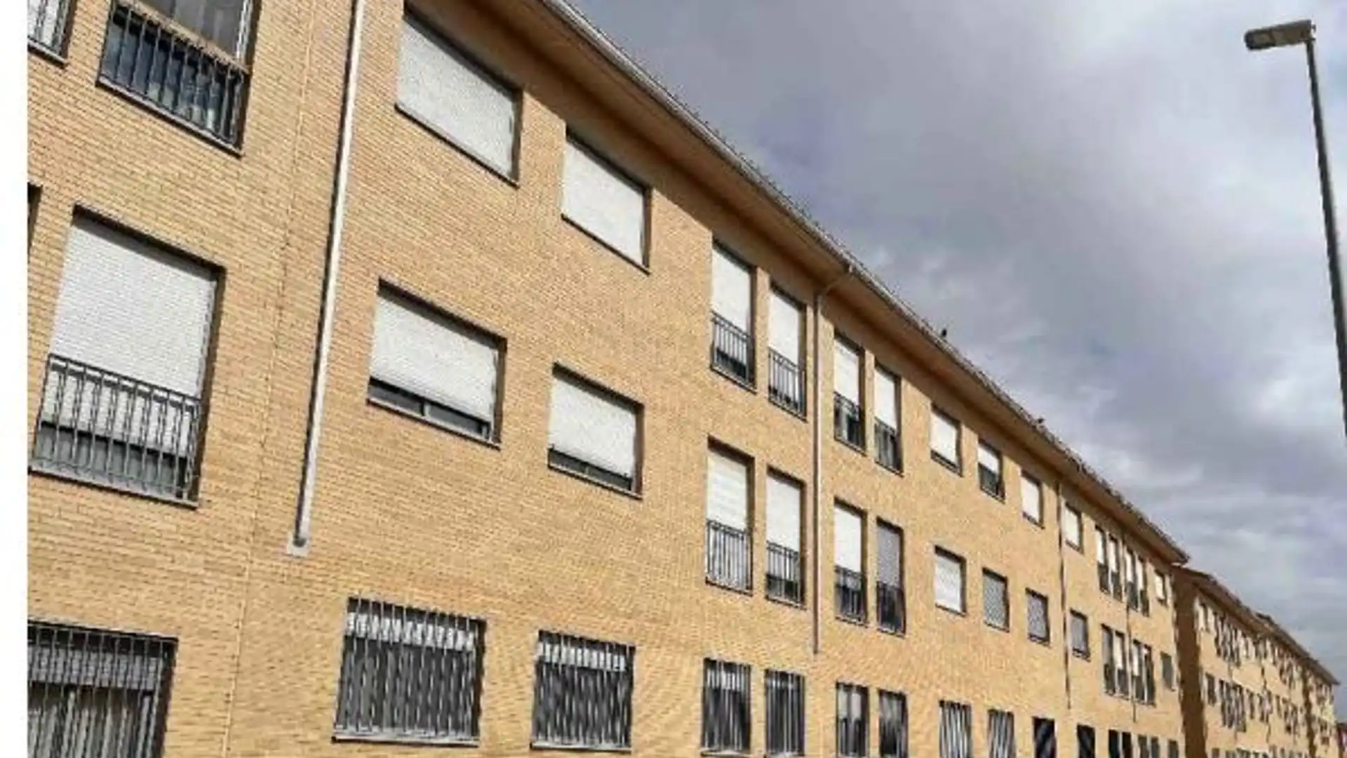 Vista exterior de Piso en venta en Manzanares