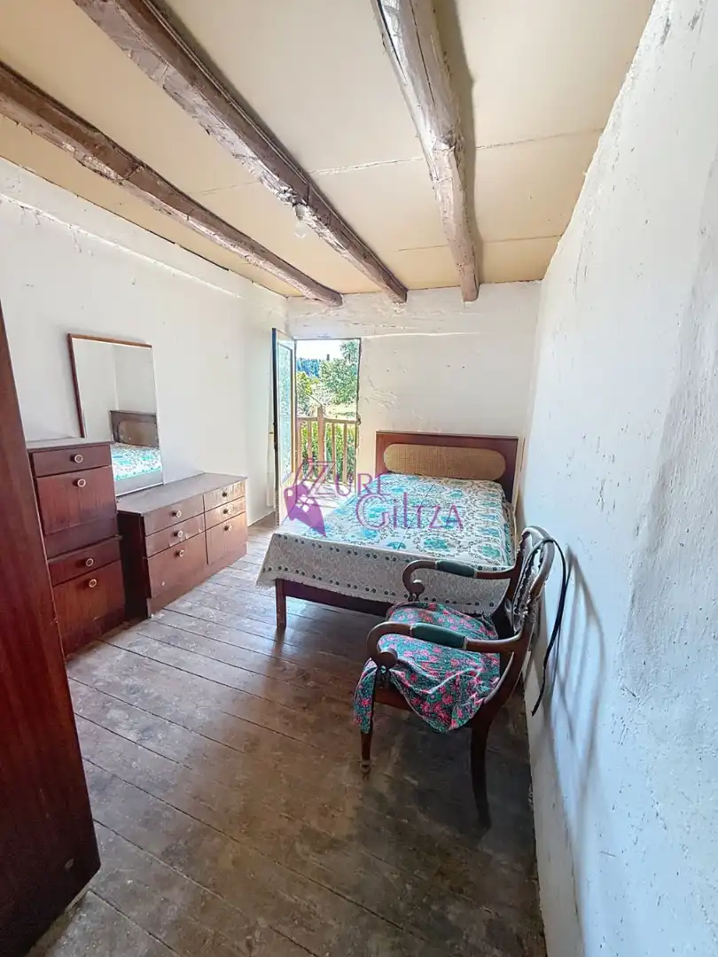 Dormitori de Finca rústica en venda en Muxika amb Jardí privat