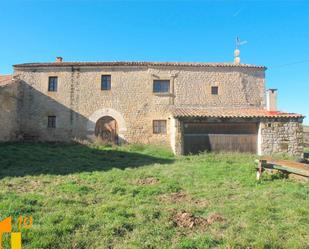 Außenansicht von Haus oder Chalet zum verkauf in Valle de las Navas mit Heizung, Privatgarten und Abstellraum