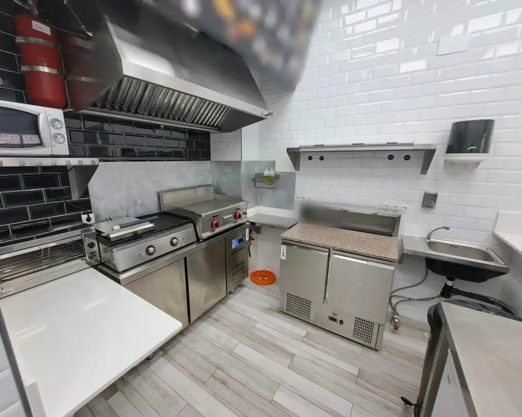 Local comercial en alquiler en Calle Sagitario, imagen 6
