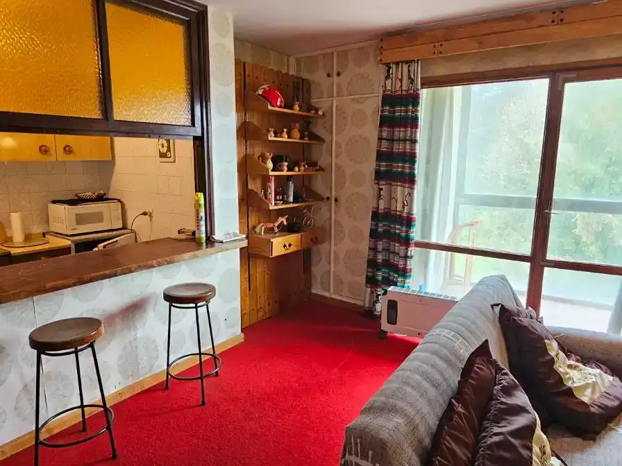 Sala d'estar de Pis en venda en Cerezo de Arriba