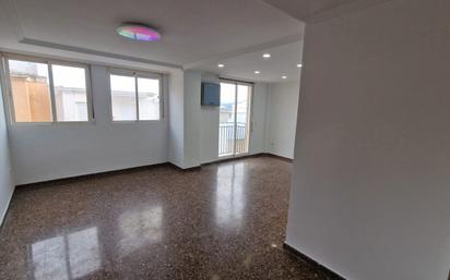 Pis en venda en Montserrat amb Balcó
