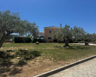 Casa o xalet en venda en Alhaurín El Grande amb Aire condicionat, Calefacció i Jardí privat