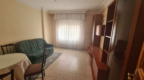 Foto 2 de Piso de alquiler en C. Dominicas, Benavente, Zamora