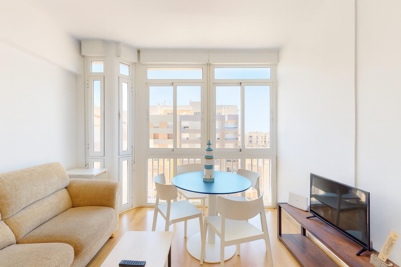 Sala de estar de Piso en venta en  Almería Capital con Aire acondicionado
