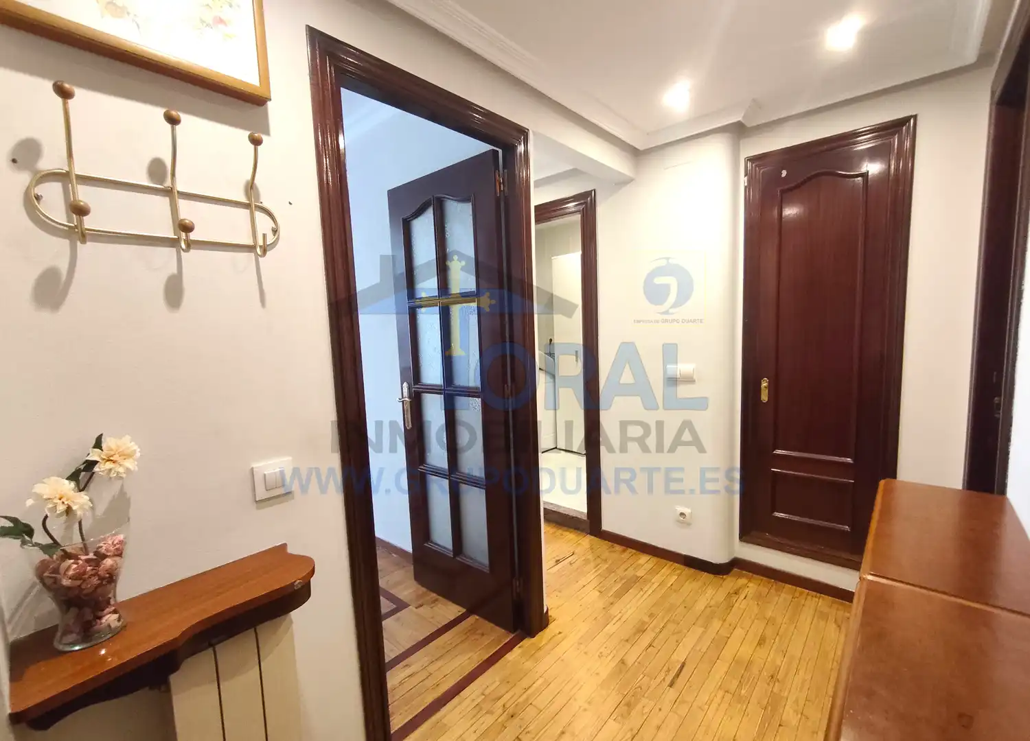 Wohnung zur Miete in Gijón  mit Heizung, Parkett und Möbliert