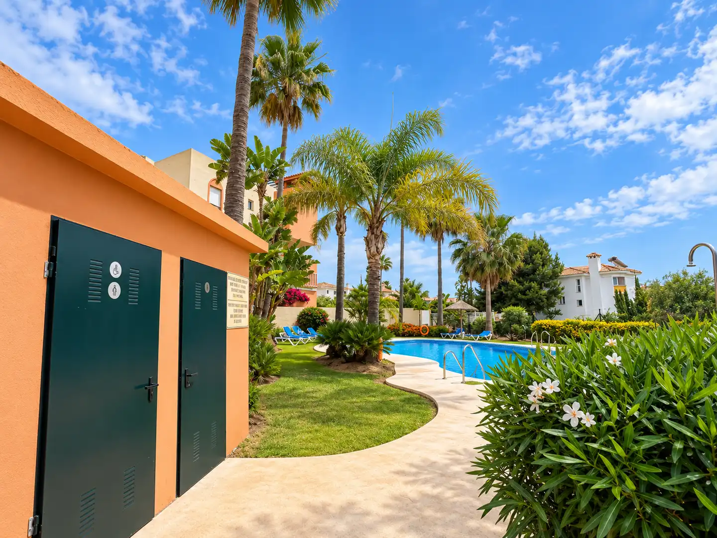 Appartement compact avec piscine à vendre à Paraiso de Riviera, imagen 11