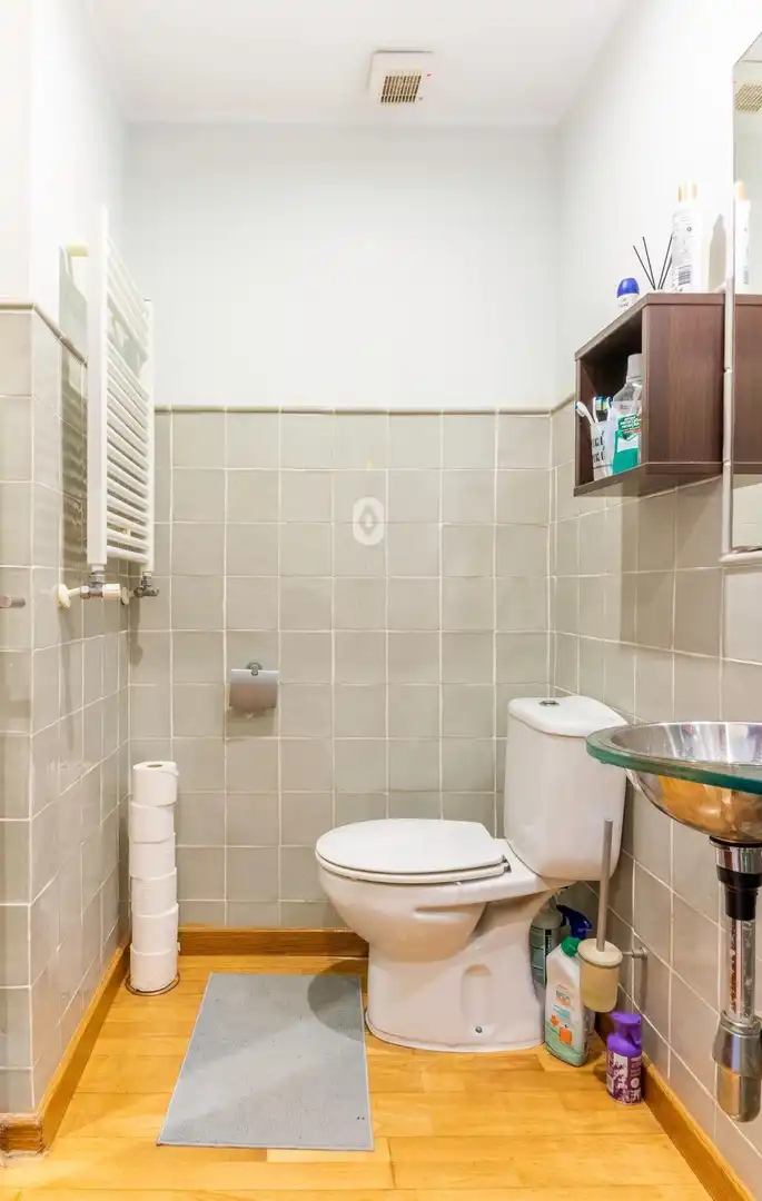 Badezimmer von Dachboden zum Verkauf in Pollença mit Klimaanlage, Heizung und Parkett