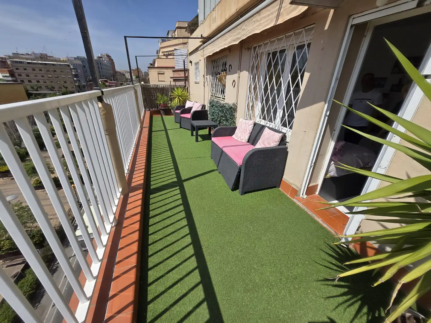 Terraza de Ático en venta en L'Hospitalet de Llobregat con Aire acondicionado, Terraza y Amueblado