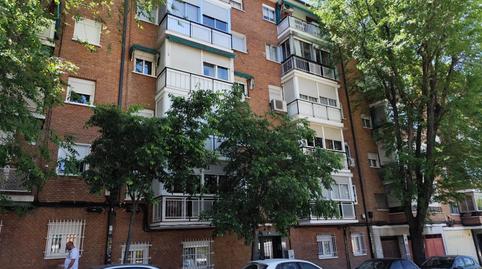 Foto 2 de Piso en venta en Pueblo Nuevo,  Madrid Capital