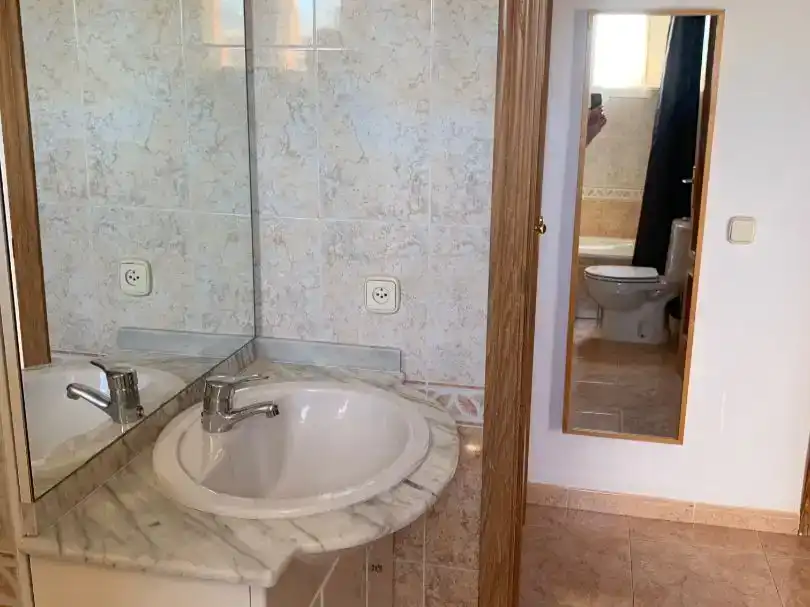 Badezimmer von Dachboden zur Miete in  Palma de Mallorca mit Klimaanlage und Möbliert