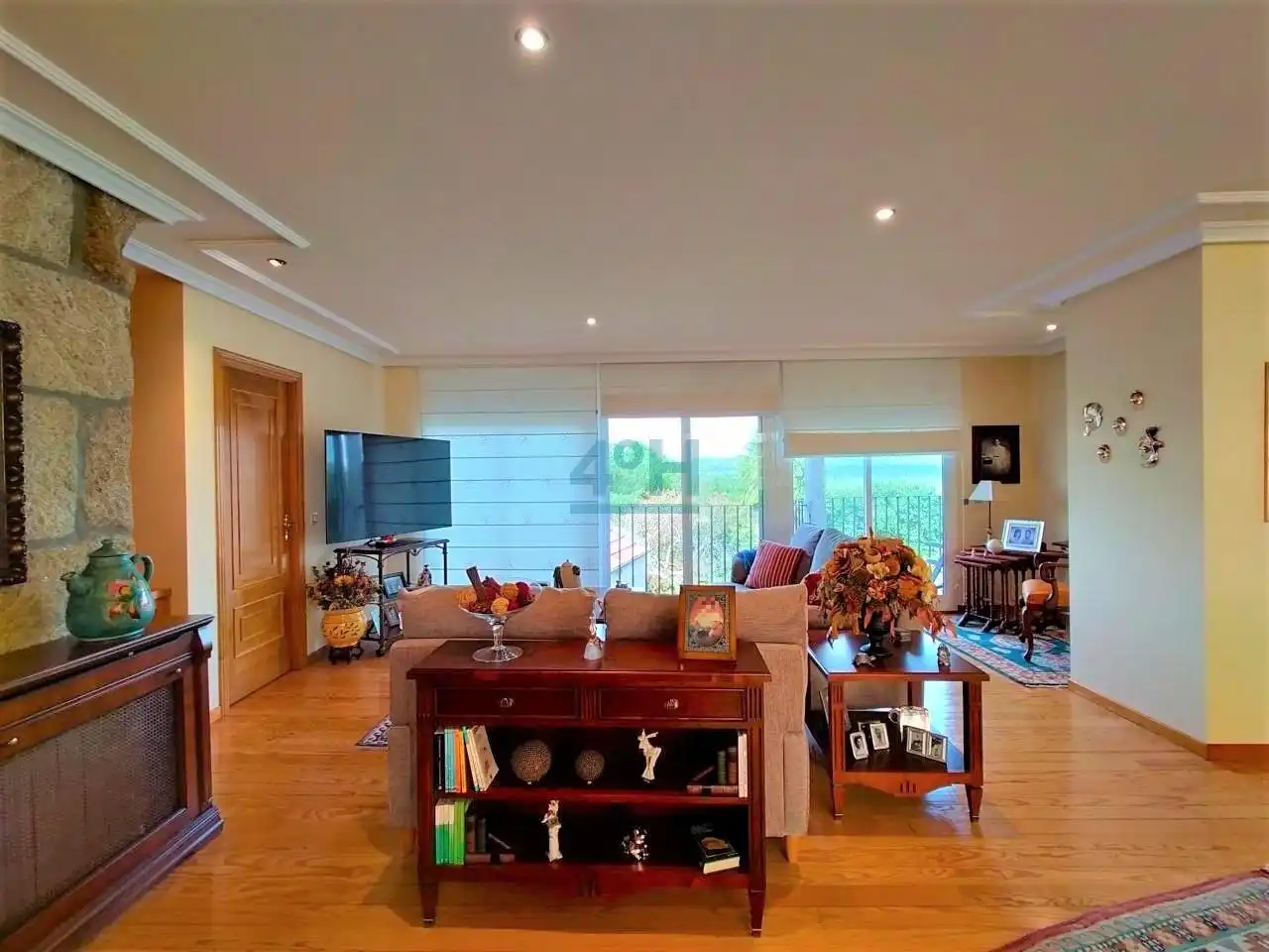Sala de estar de Casa o chalet en venta en Amoeiro con Calefacción, Jardín privado y Terraza