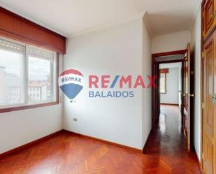 Bedroom of Flat for sale in Vigo   with Heating, Parquet flooring and Storage room