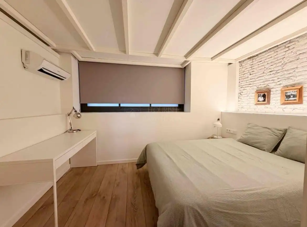 Apartamento con piscina en venta en Ciutat Vella, imagen 13