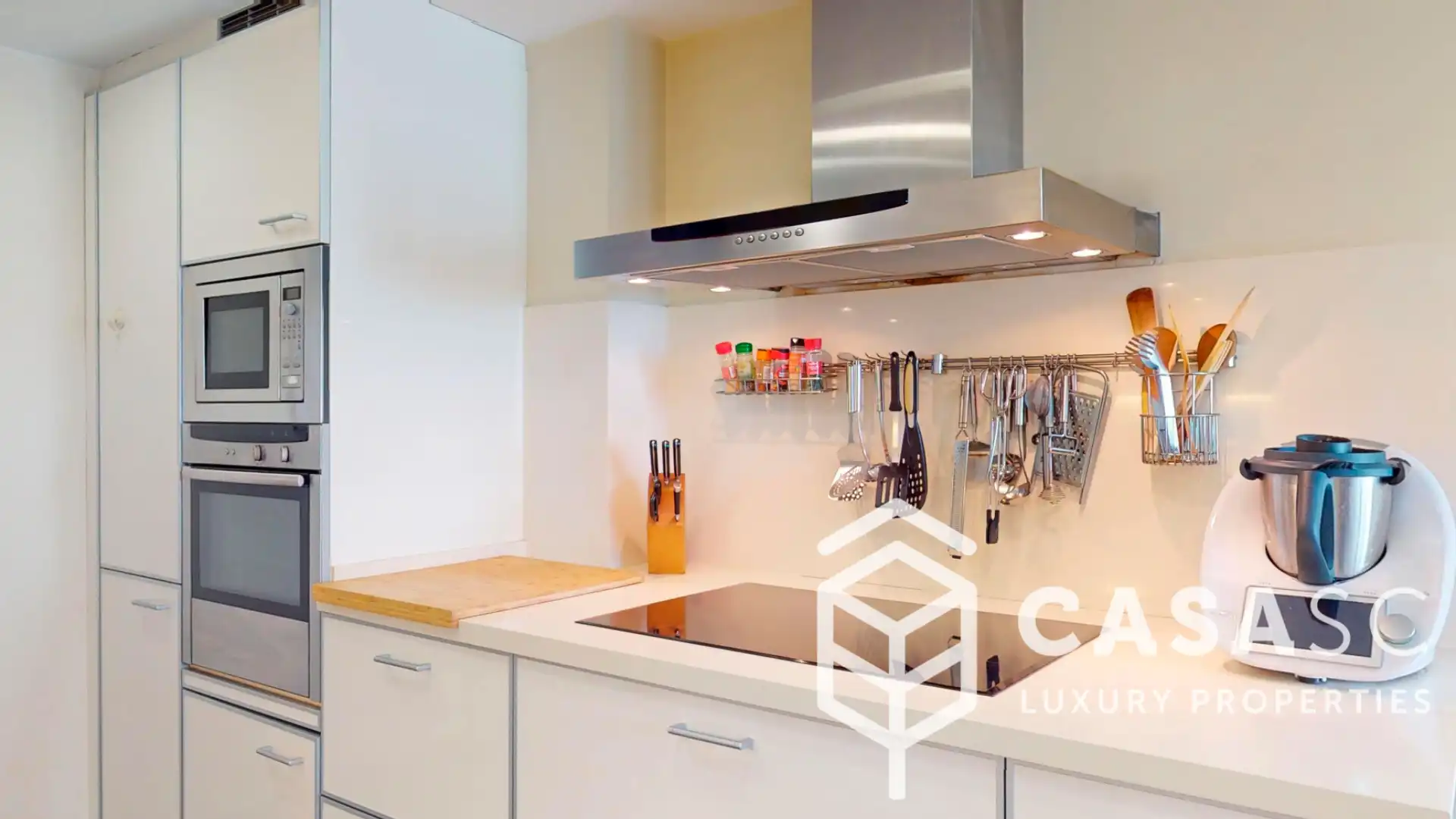 Kitchen of Attic for sale in Sant Cugat del Vallès  with Air Conditioner, Heating and Parquet flooring
