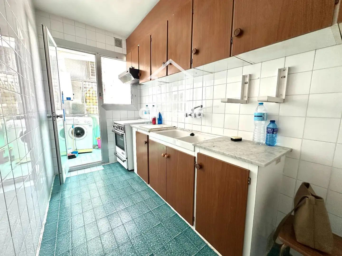 Cocina de Ático en venta en Santa Coloma de Gramenet con Calefacción