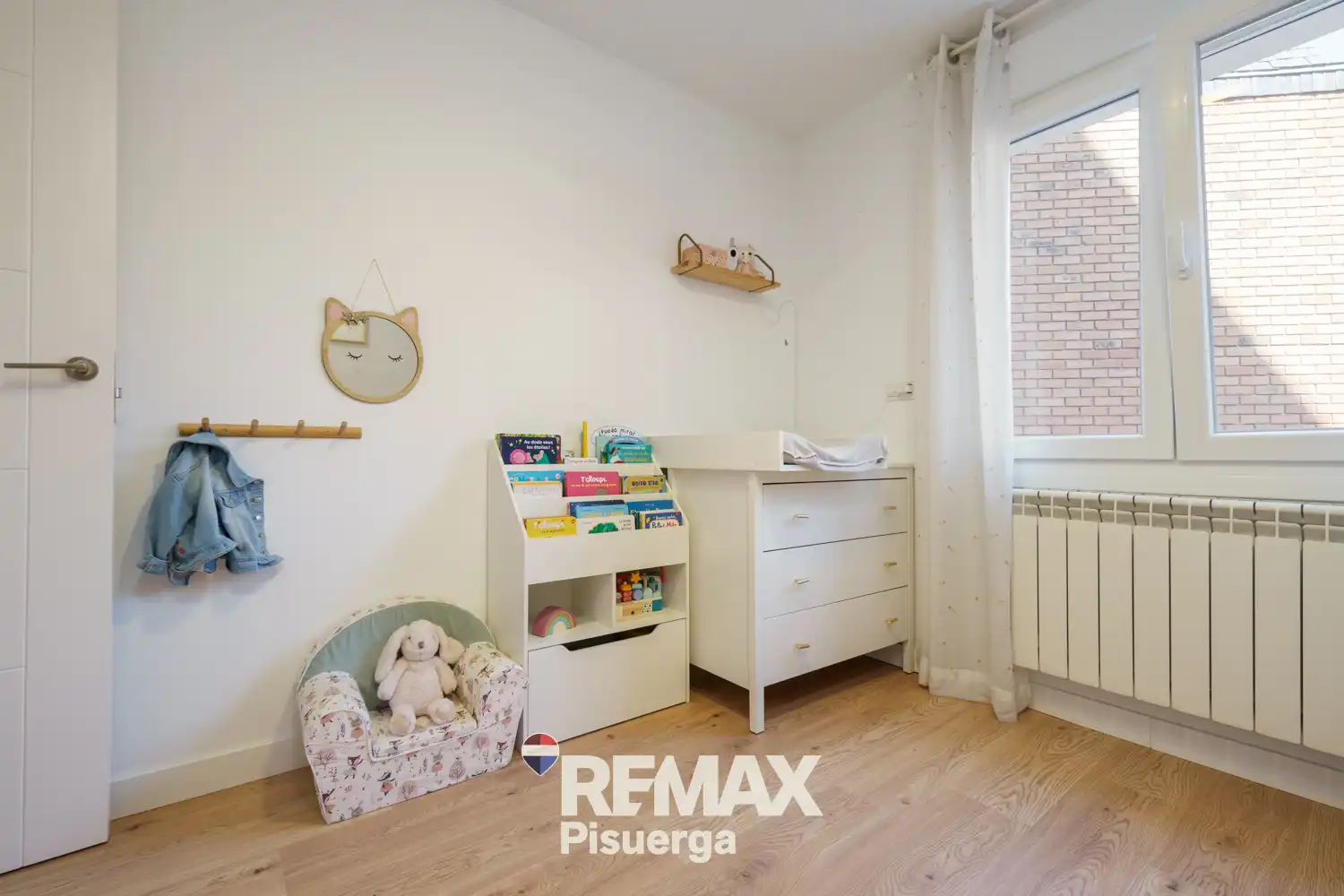 Habitación de Piso en venta en Valladolid con Calefacción, Parquet y Terraza