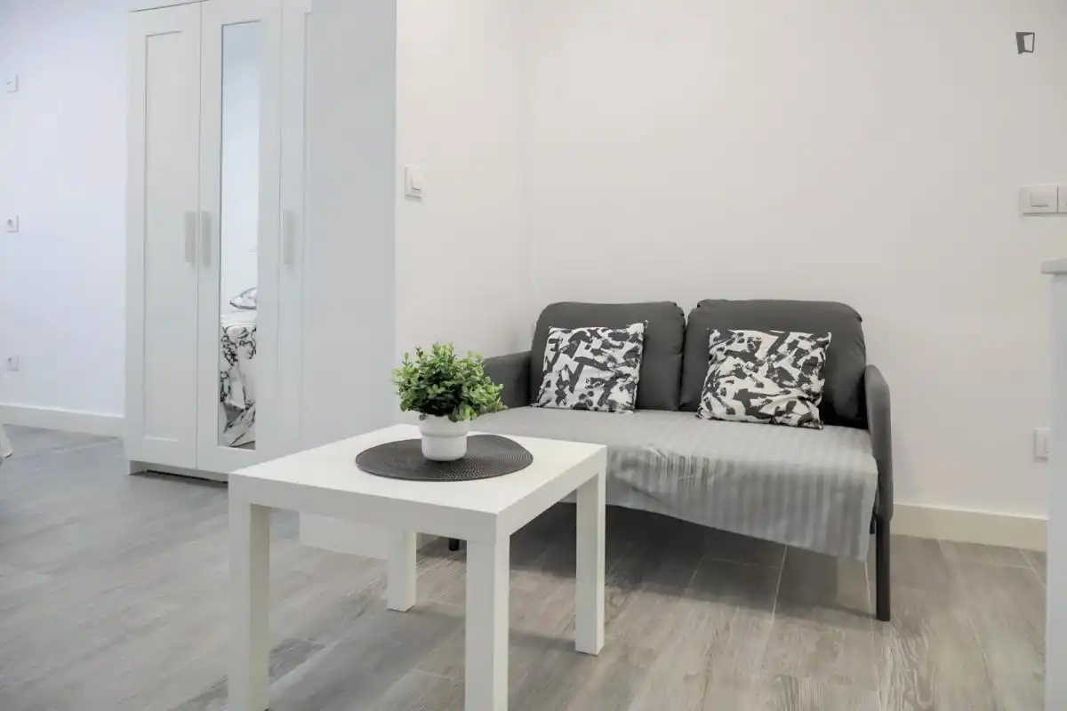 Study for rent in Opañel
