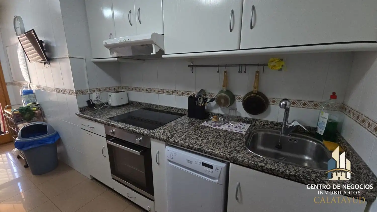 Küche von Wohnung zur untervermieten in Calatayud mit Klimaanlage, Heizung und Parkett